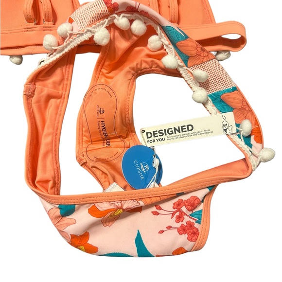 CUPSHE Kamila Floral Pom-Pom Trim Bikini Size S NWT - Picture 3 of 7